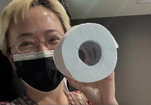 小劉醫師笑聊男患者下體尺寸!眾見「超扯對話內容」炸鍋:有夠噁