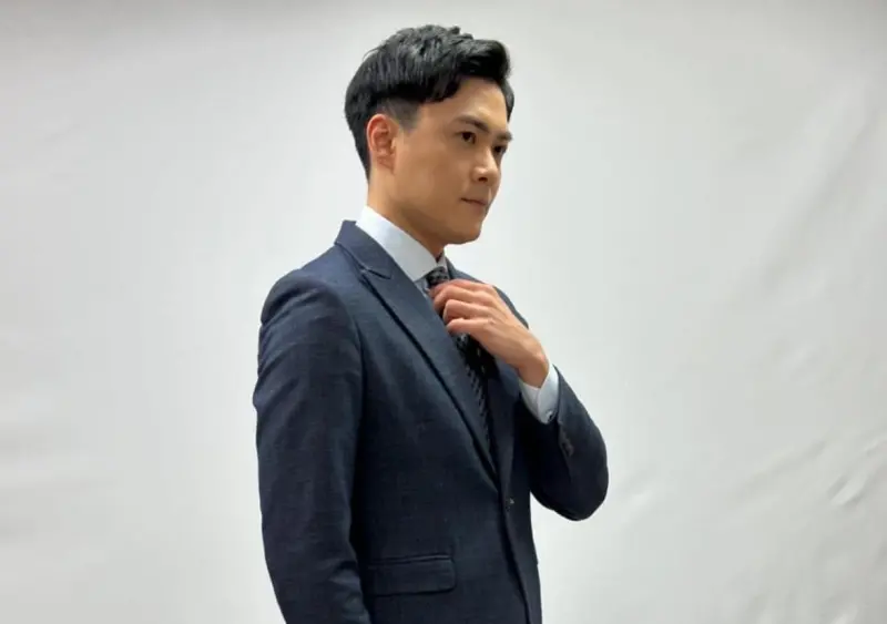 ▲陸媒盯梢爭議，《決戰關鍵》主持人張炤和連忙否認。（圖／取自臉書）