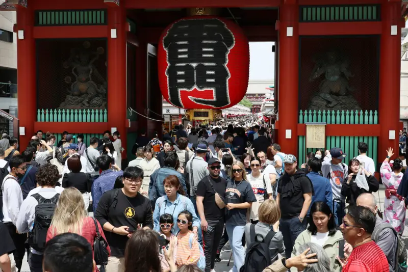 ▲由於日圓疲軟，再加上疫後解封，日本成為全球旅客的旅遊目的地首選之一。（圖／美聯社／達志影像）