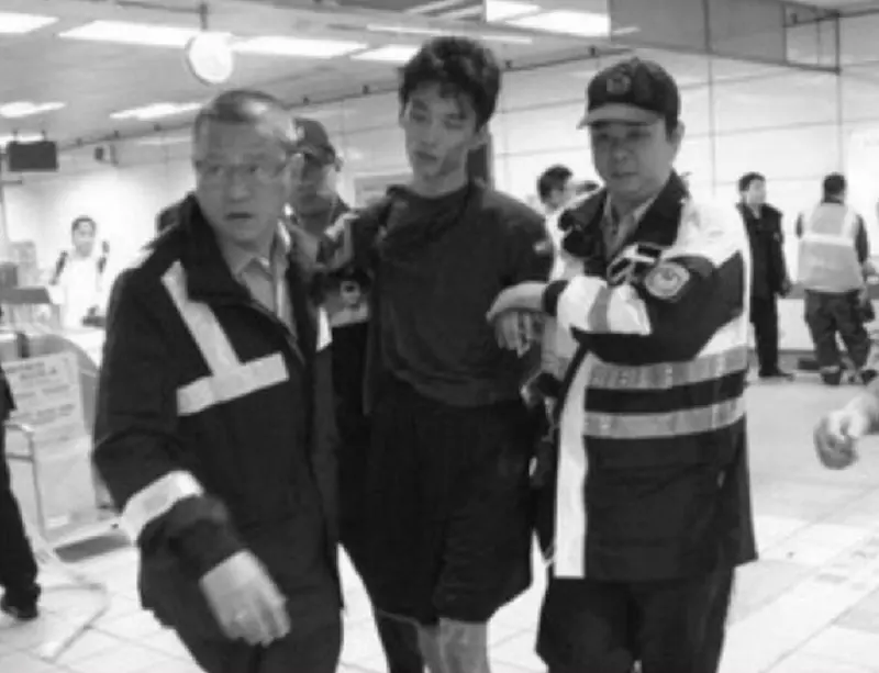 ▲2014年5月21日鄭捷於北捷隨機殺人，造成4人死亡、24人受傷，最高法院在2016年4月確定死刑，法務部迅速簽發執行令，同年5月10日，鄭捷被槍決。（圖／NOWnews資料照）