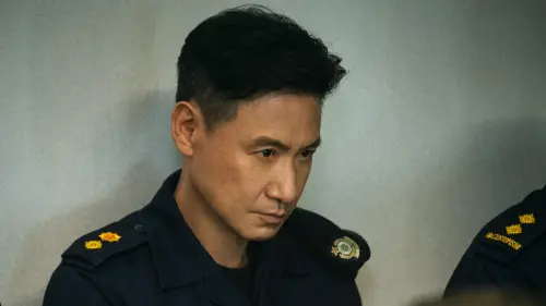 ▲張學友主演《海關戰線》，扮演躁鬱症患者，關小房間數小時、自揭窒息瘡疤醞釀情緒，獻唱主題曲詮釋角色心聲。（圖／華映）