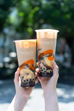 CoCo奶茶三兄弟「第二杯10元」!星巴克「買一送一」:星冰樂半價 ▲半杯都是料的CoCo奶茶三兄弟,今週三好友日「第二杯10元」。(圖/CoCo都可提供)