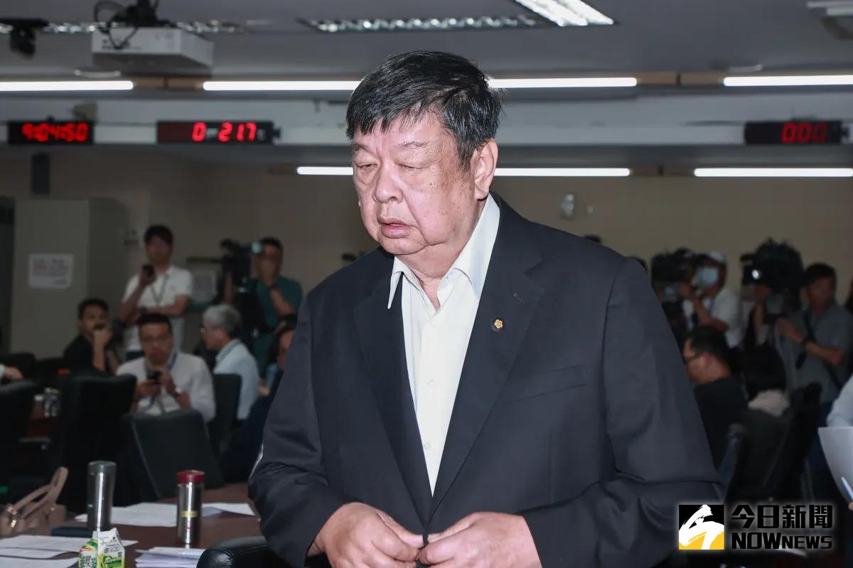 高齡換照年齡擬下修 陳雪生卻喊：我也是受害者