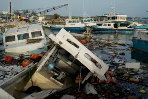 影／史上最早五級颶風「貝羅」肆虐！重創加勒比海島嶼畫面曝光
