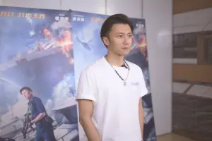 ▲藝人謝霆鋒在電影《海關戰線》中首次擔任動作指導,還親自演出多場刺激的動作場面,為電影增添不少經典畫面,他這一次也為作品進行了長達一年的地獄訓練,也練就出驚人的完美體態,吸引不少粉絲注意。(圖/謝霆鋒微博) ▲藝人謝霆鋒在電影《海關戰線》中首次擔任動作指導,還親自演出多場刺激的動作場面,為電影增添不少經典畫面,他這一次也為作品進行了長達一年的地獄訓練,也練就出驚人的完美體態,吸引不少粉絲注意。(圖/謝霆鋒微博)
