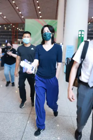 ▲謝霆鋒在影迷見面會上的真實反應,吸引了許多網友的關注與討論,而「謝霆鋒聽到粉絲說王菲的反應」也登上微博熱搜。圖為王菲。(圖/微博) ▲謝霆鋒在影迷見面會上的真實反應,吸引了許多網友的關注與討論,而「謝霆鋒聽到粉絲說王菲的反應」也登上微博熱搜。圖為王菲。(圖/微博)