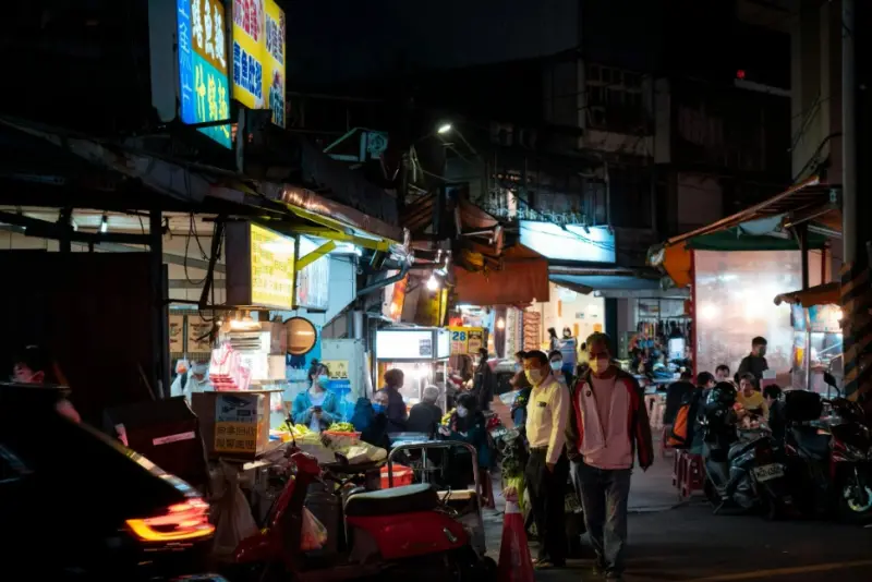 ▲專家表示，在住宅區開店選址要注意不少眉角，否則容易因人流噪音、環境衛生問題產生糾紛。（圖／取自Pexels）