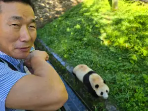 姜爺爺飛到中國見福寶了!同框照曝光 「叫名字有靠近」超感人