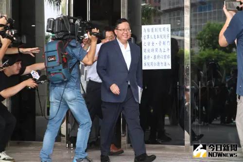 黃瓊慧為鄭文燦抱不平 詹江村諷:不哭不哭眼淚是珍珠