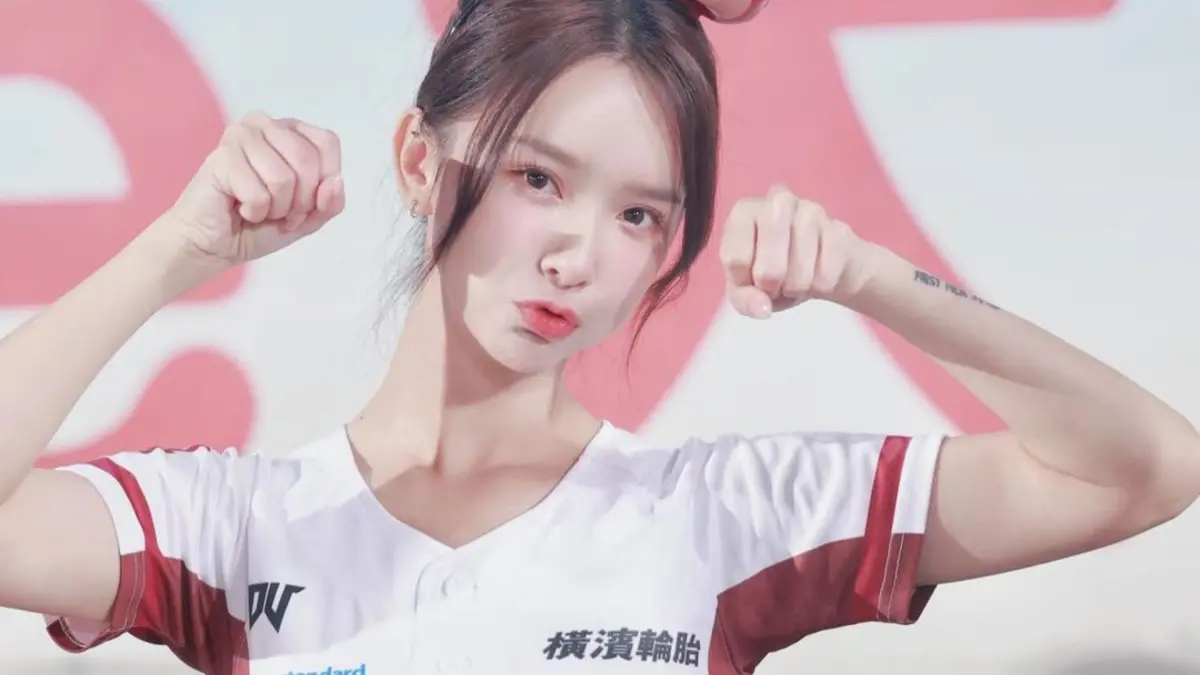 ▲「樂天女孩」張雅涵承認自己有整型，她身為啦啦隊女神也有容貌焦慮，透露會想動手術並非追求外表完美，而是為了解決化妝的不便。（圖／張雅涵IG）