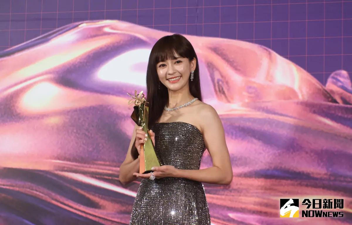 ▲陳意涵才剛榮獲台北電影獎「最佳女配角」獎項，中國大陸粉絲挖出她表態畫面，對外國人喊話：「我來自中國台灣。」而且她9年前也在節目中說過：「不准欺負我們中國人。」（圖／NOWnews攝影中心）