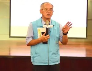 ▲高雄市政府勞工局副局長陳石圍致詞。(圖/高雄市政府勞工局提供) ▲高雄市政府勞工局副局長陳石圍致詞。(圖/高雄市政府勞工局提供)