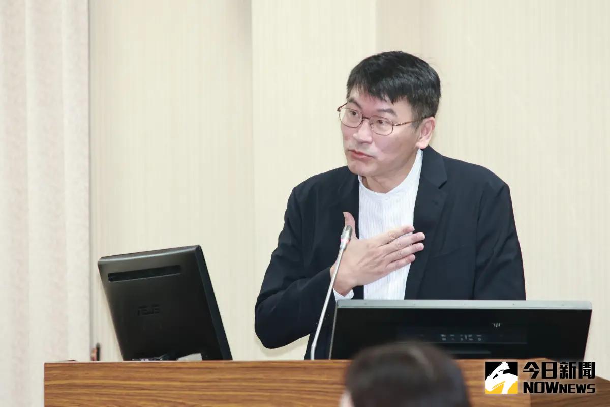 ▲立法院內政委員會12日初審《反滲透法》修正草案，陸委會副主委梁文傑答詢時表示，他不認為反滲透法定罪率不高就代表沒有作用，有時候「起訴但判決無罪，並不代表真的無罪」。（圖／記者吳翊緁攝，2024.07.08）