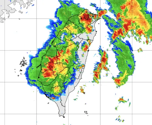 ▲中央氣象署今（8）日下午針對多個縣市發布「大雷雨即時訊息」，對流發展旺盛，務必留意天候狀況。（圖／翻攝中央氣象署官網）