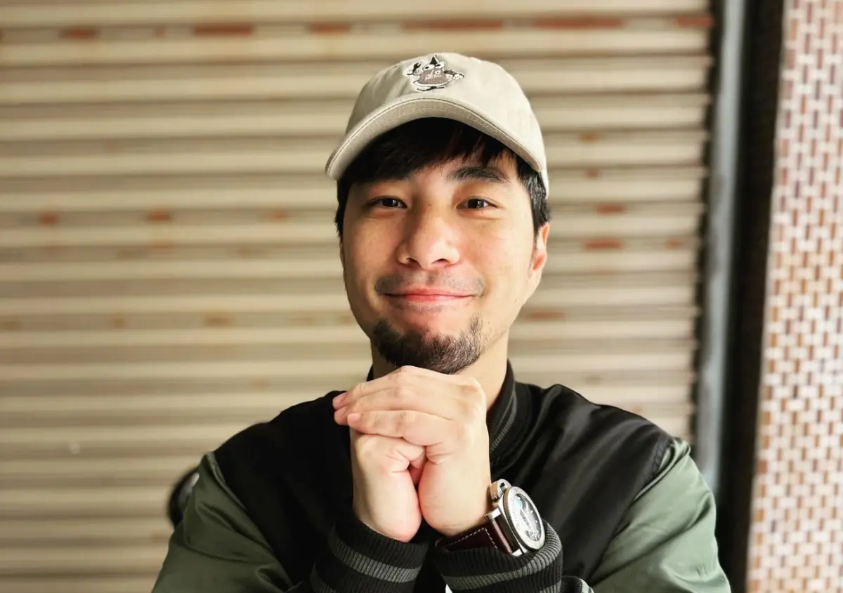 ▲知名YouTuber「超認真少年（阿仔師）」專門拍攝許多台灣中小企業知識、機械工程歷程等影片，深受觀眾喜愛。（圖/臉書＠超認真少年）