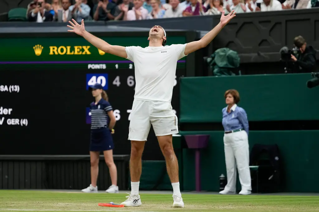 溫網／Taylor Fritz上演驚天「讓二追三」！苦戰五盤擊敗Zverev | 運動 | NOWnews今日新聞