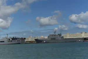 ▲由於美國海軍兩棲攻擊艦的缺席,這次各國海軍兩棲艦艇的任務加重,圖為韓國海軍的兩棲艦艇。(圖/作者提供) ▲由於美國海軍兩棲攻擊艦的缺席,這次各國海軍兩棲艦艇的任務加重,圖為韓國海軍的兩棲艦艇。(圖/作者提供)