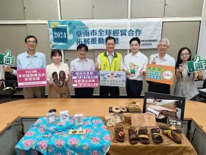 參與東京國際禮品及家居品展　黃偉哲：拓銷成果豐碩
