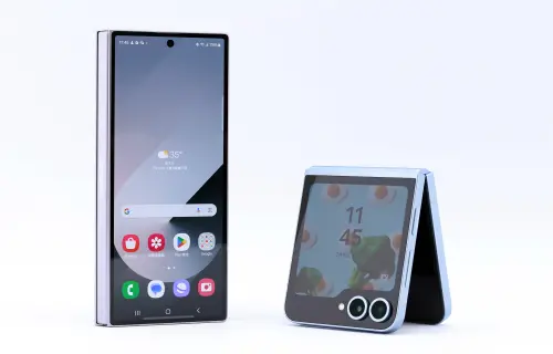 ▲三星Galaxy Z Flip6、Galaxy Z Fold6。（圖／記者吳翊緁攝）