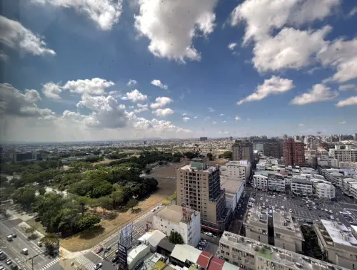 2026房市開門紅是虛胖？六都1月買賣移轉：年增28%、買氣仍在盤整
