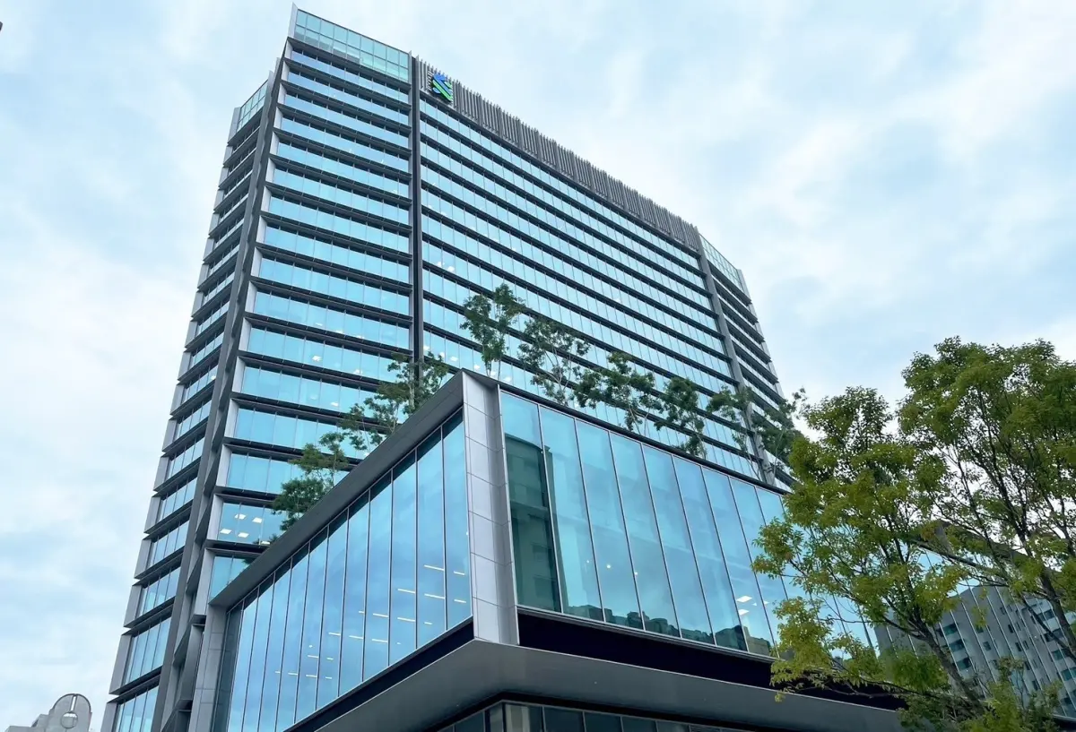 ▲渣打集團今（11）日宣布，上調台灣今（2024）年經濟成長預測值至3.7%，並預期通膨將於下半年逐漸緩減，台灣央行可望維持利率不變。（圖／渣打銀行提供）