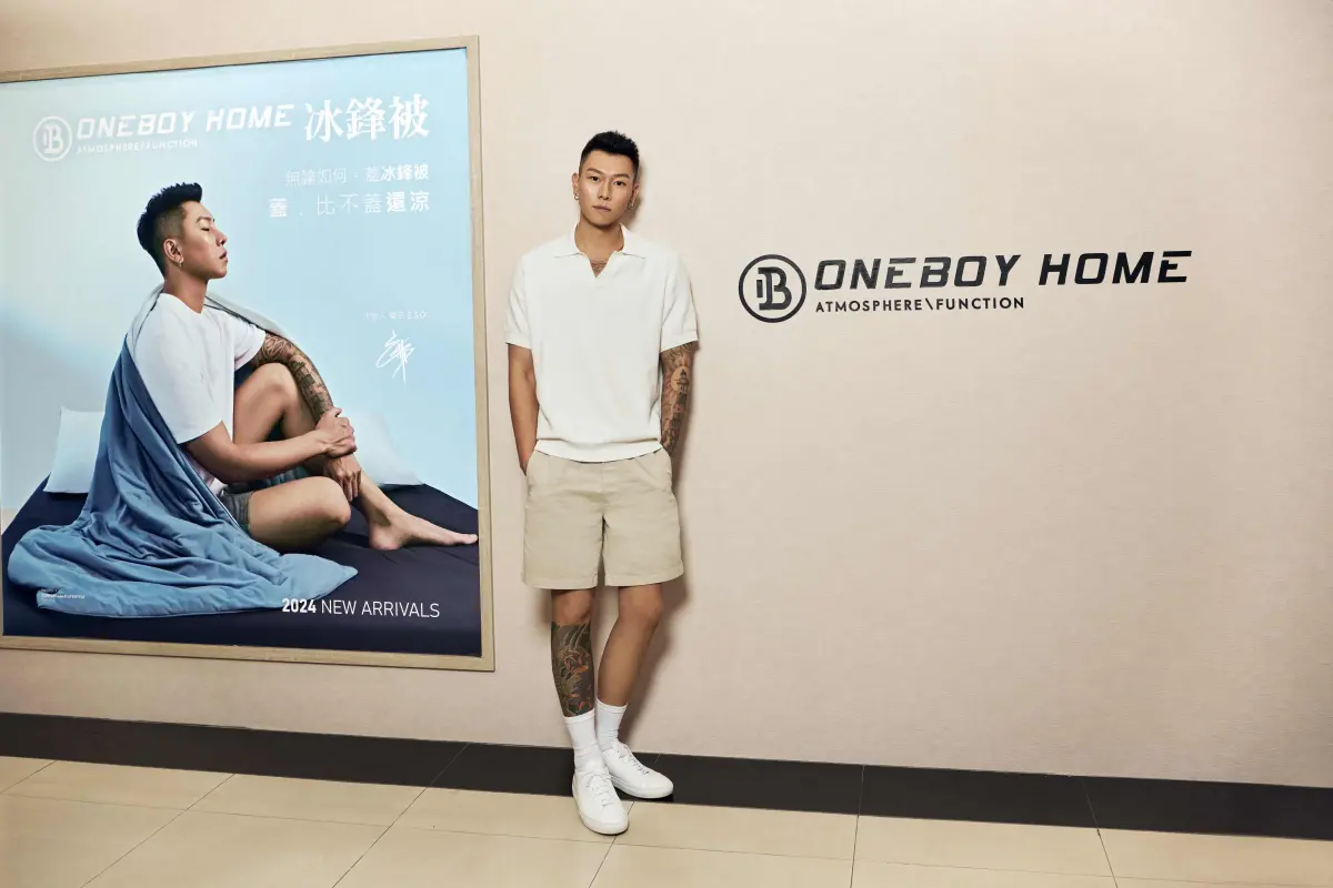 ▲ONEBOY HOME代言人瘦子E.SO化身一日店長與粉絲互動。（圖／品牌提供）