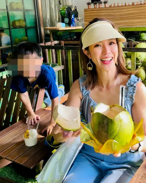 ▲《天道》女星黃瑄堅持送愛子新加坡留學3大原因。(圖/翻攝黃瑄臉書) ▲《天道》女星黃瑄堅持送愛子新加坡留學3大原因。(圖/翻攝黃瑄臉書)