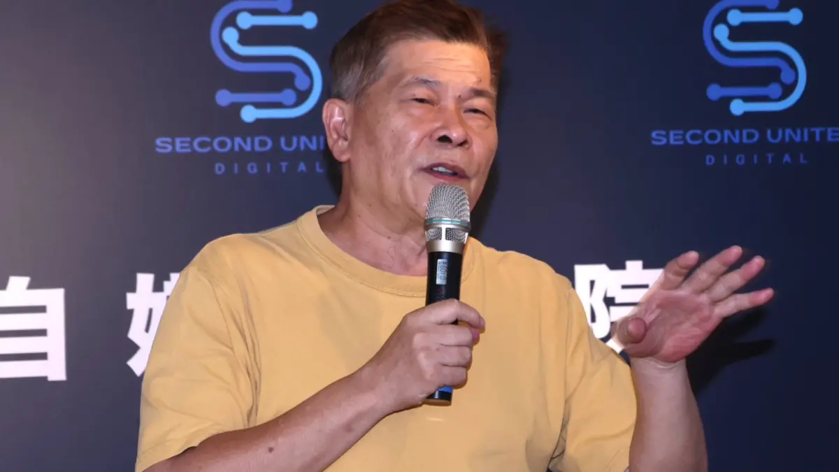 ▲澎恰恰不但曾被女星捏蛋蛋，還在主持時被女製作人當場打巴掌，原因只是：「我就是很想打你！」他也公開對方身分，目前還在線上。（圖／NOWnews資料照）