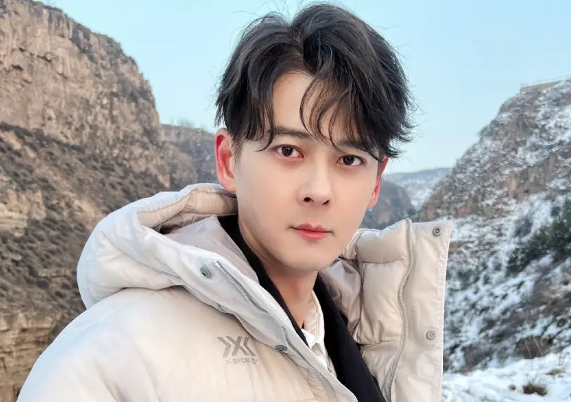 ▲郭品超48歲了，外型依舊帥氣，過去他曾認愛小19歲女星馬澤涵，原本有結婚打算最後卻突然分手。（圖／郭品超微博）