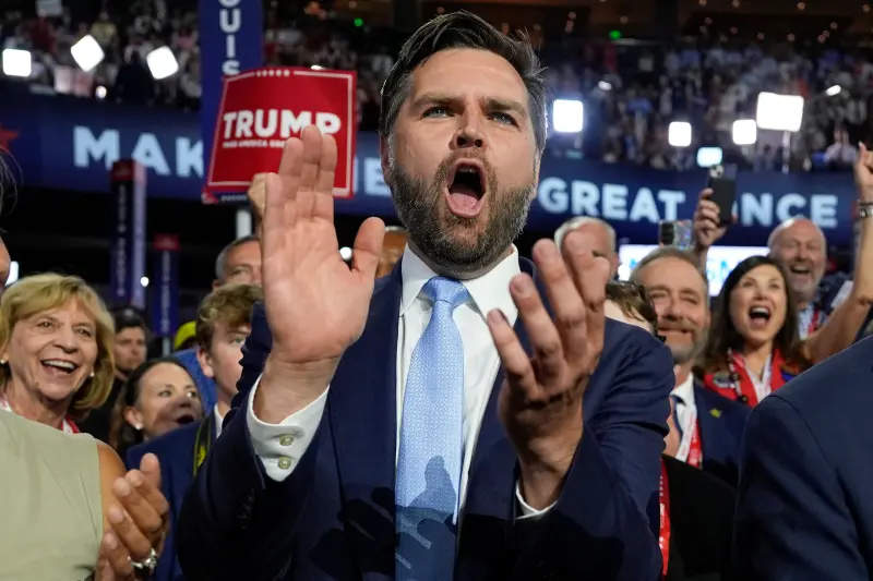 ▲川普副手范斯(J.D. Vance)在生育權問題上抱持極右派立場,捍衛傳統宗教家庭。(圖/美聯社/達志影像 )