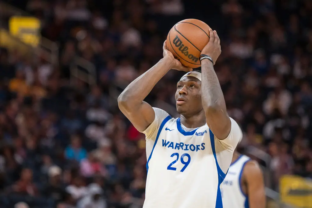 ▲根據ESPN知名記者Adrian Wojnarowski報導，25歲的自由球員Daeqwon Plowden已與金州勇士隊達成雙向合約協議，他在夏季聯賽場均可以得到16.6分，投籃命中率為54%，三分命中率為48%。（圖／美聯社／達志影像）