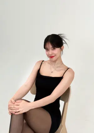 ▲李多慧除了在球場上備受矚目之外,她的私生活也引起許多人關注,因為在2023年時她就被拍到跟身高200公分的韓國經紀人互動很曖昧,不料日前又被目擊在街頭直接上演餵食秀。(圖/李多慧IG) ▲李多慧除了在球場上備受矚目之外,她的私生活也引起許多人關注,因為在2023年時她就被拍到跟身高200公分的韓國經紀人互動很曖昧,不料日前又被目擊在街頭直接上演餵食秀。(圖/李多慧IG)