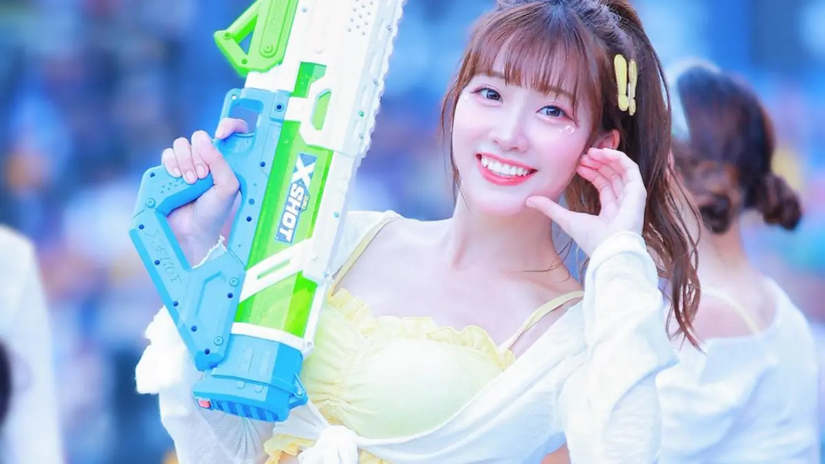 ▲涼水祭嗨到比基尼濕透！冼迪琦1部位遭指「超不科學」，粉絲一看大驚：「怎麼做的？」（圖／冼迪琦IG）