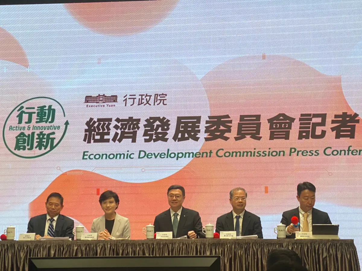 ▲卓榮泰今日首度主持經濟發展委員會，並宣示三大方向，（圖／記者陳威叡攝，2024.07.18）