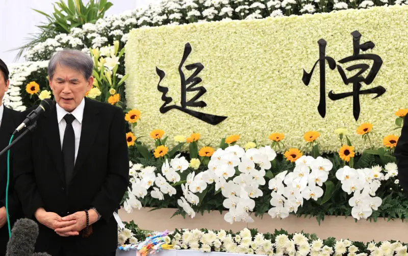 ▲京阿尼縱火案今（18）迎來五週年，死者家屬、京阿尼社長與倖存員工等人今返回事發地點舉行追悼會。（圖／美聯社／達志影像）