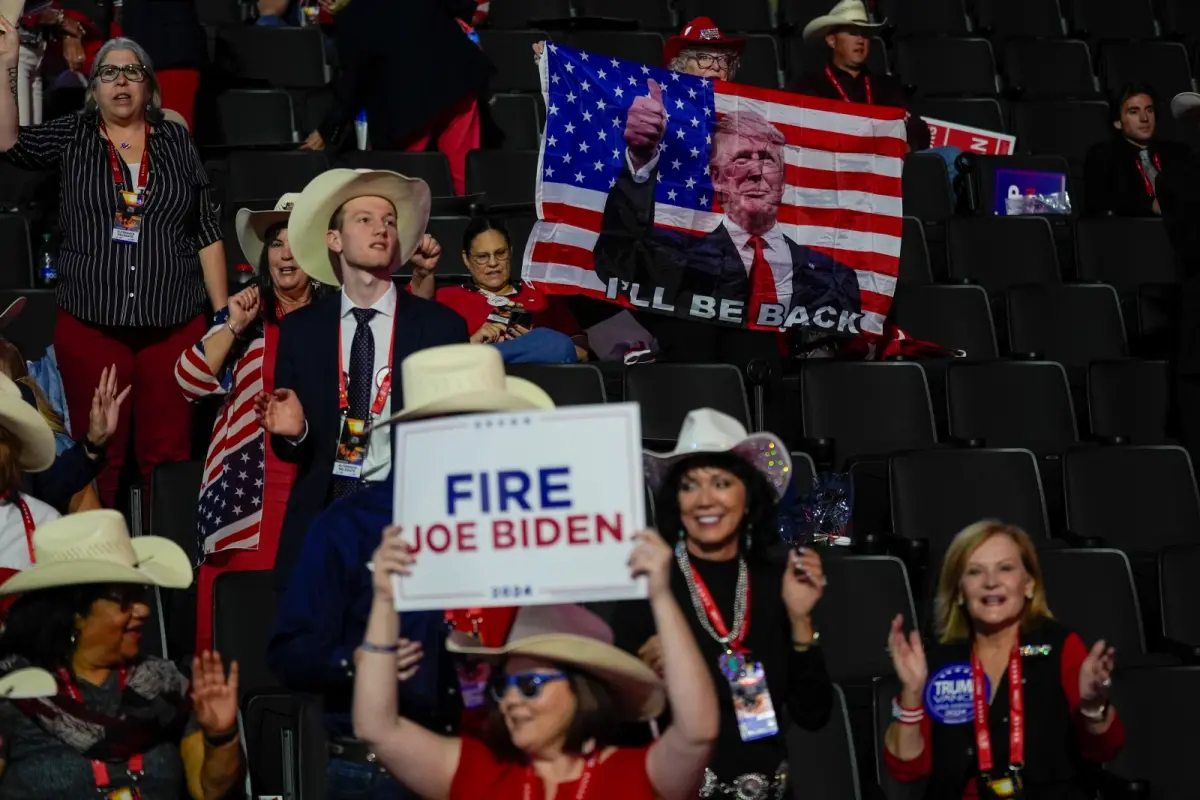 ▲共和黨全代會當地時間18日迎來最後一天，川普預計將發表演說並正式接受總統候選人提名。圖為大會現場粉絲。（圖／美聯社／達志影像）