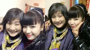 ▲大陸女星劉濤與鄭佩佩在2014年的大陸旅遊綜藝節目《花兒與少年》中建立深刻情誼,5月劉濤就曾在節目中透露鄭佩佩身體狀況不太好。(圖 / 微博) ▲大陸女星劉濤與鄭佩佩在2014年的大陸旅遊綜藝節目《花兒與少年》中建立深刻情誼,5月劉濤就曾在節目中透露鄭佩佩身體狀況不太好。(圖 / 微博)