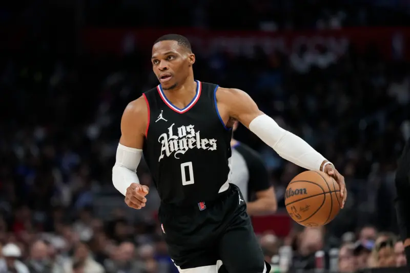 ▲丹佛金塊以一份2年680萬美元（約新台幣2.23億元）合約，網羅「威少」Russell Westbrook，期盼能補上球隊替補席火力。（圖／美聯社／達志影像）