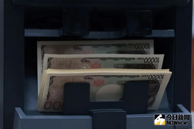 ▲不怕地震預言！他：日圓超甜、機票便宜快飛。（圖／記者葉政勳攝）