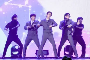 ▲B1A4成員燦多(左起)、孔燦、CNU暌違多年來台,表演曲目掀起回憶殺。(圖/COME ON JKSSP) ▲B1A4成員燦多(左起)、孔燦、CNU暌違多年來台,表演曲目掀起回憶殺。(圖/COME ON JKSSP)