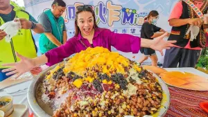 ▲活動現場開放100個名額免費吃巨無霸金煌芒果挫冰。(圖/高市府原民會提供) ▲活動現場開放100個名額免費吃巨無霸金煌芒果挫冰。(圖/高市府原民會提供)