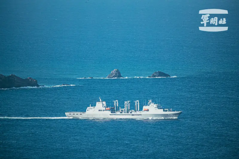 ▲漢光40號演習首日,海軍62部隊磐石軍艦實施緊急出港,進行戰力保存。(圖/軍聞社提供)