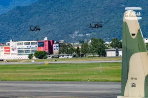 ▲漢光40號演習首日，空軍各飛行聯隊進行戰備轉場訓練。（圖／軍聞社提供）