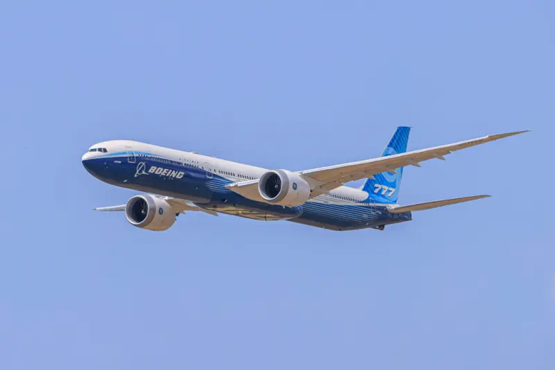 ▲美國航空巨頭波音（Boeing）公司接連傳出意外，最新機型777X系列客機在試飛期間又發現機身結構有裂痕。圖為波音777x。（圖／美聯社／達志影像）