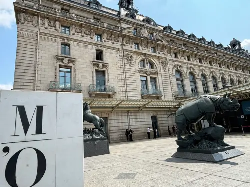 最佳觀賞巴黎奧運開幕的地點是在塞納河畔旁的奧賽美術館(Musée d'Orsay)。(圖/特派記者廖聿偉攝) ▲塞納河畔旁的奧賽美術館(Musée d'Orsay)被譽為是來訪巴黎的必訪景點。(圖/特派記者廖聿偉攝)