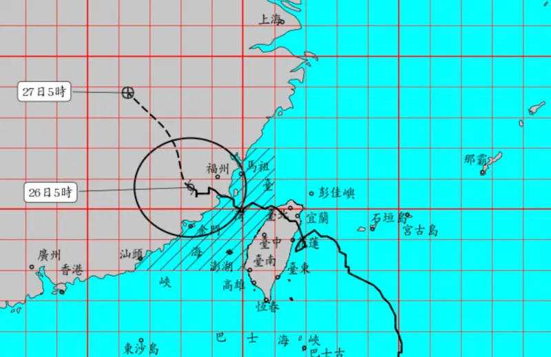 ▲凱米颱風今（26）日已經逐漸遠離台灣本島，最快在今天早上8點半就能解除海上颱風警報。（圖/中央氣象署）