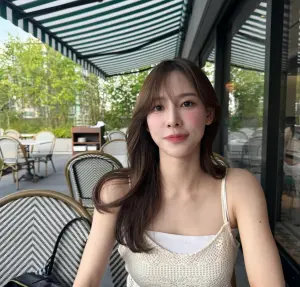 ▲南韓戀愛實境秀節目《換乘戀愛》播出後,捧紅了許多素人帥哥、美女,而參與《換乘戀愛》第二季的素人李娜妍,憑著姣好的外貌,也獲得不少粉絲的支持與喜愛。(圖/李娜妍IG) ▲南韓戀愛實境秀節目《換乘戀愛》播出後,捧紅了許多素人帥哥、美女,而參與《換乘戀愛》第二季的素人李娜妍,憑著姣好的外貌,也獲得不少粉絲的支持與喜愛。(圖/李娜妍IG)