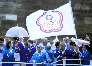 奧運現場／豪雨攪局！中華隊選手全身濕透　隔天還要出賽怎麼辦？
