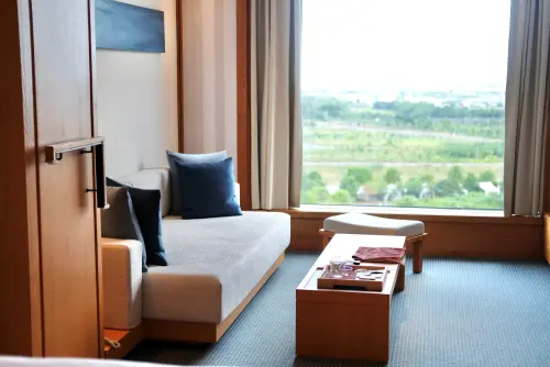 ▲礁溪老爺酒店「春季尊榮」專案，透過官網訂房週一至週四入住，輸入折扣代碼「20251SP」，雙人一泊二食只要11,490 元起。（圖／記者葉盛耀攝）