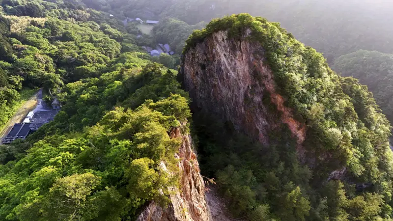 ▲聯合國教科文組織（UNESCO）世界遺產委員會今（27）日決定，日本新潟縣佐渡島「佐渡金山」通過審議，正式被列入世界文化遺產。（圖／美聯社／達志影像）